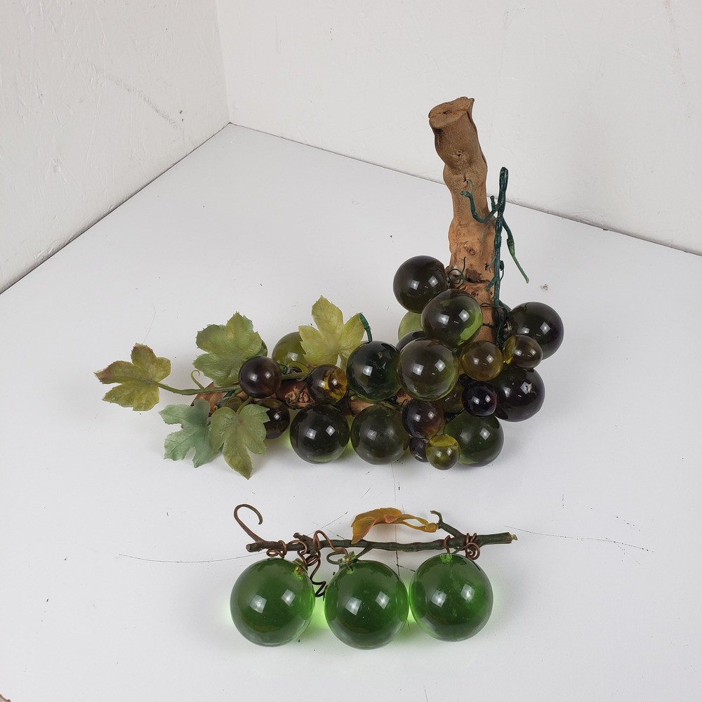 Vintage 2" and 1" Lucite Grape Clusters Driftwood MCM Mid Century Modern Green